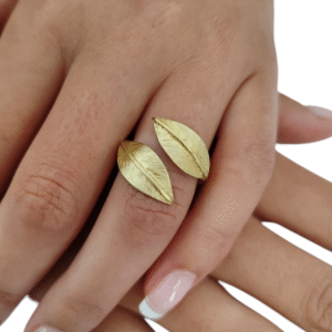 Anillo ajustable -     Dos hojas Olivo